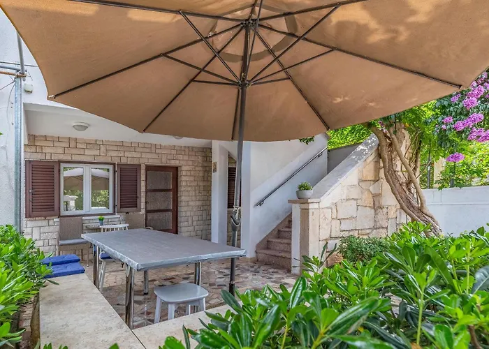 Apartment Premantura III * Pula