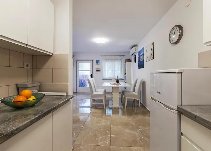 Apartman Premantura Iii Póla